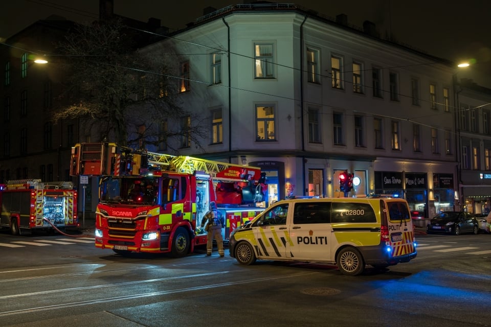 Noruega investiga posible ataque tras explosión en embajada estadounidense