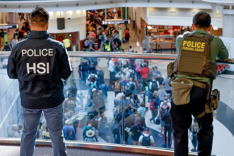 ICE uses TSA data to arrest migrants: more than 800 cases