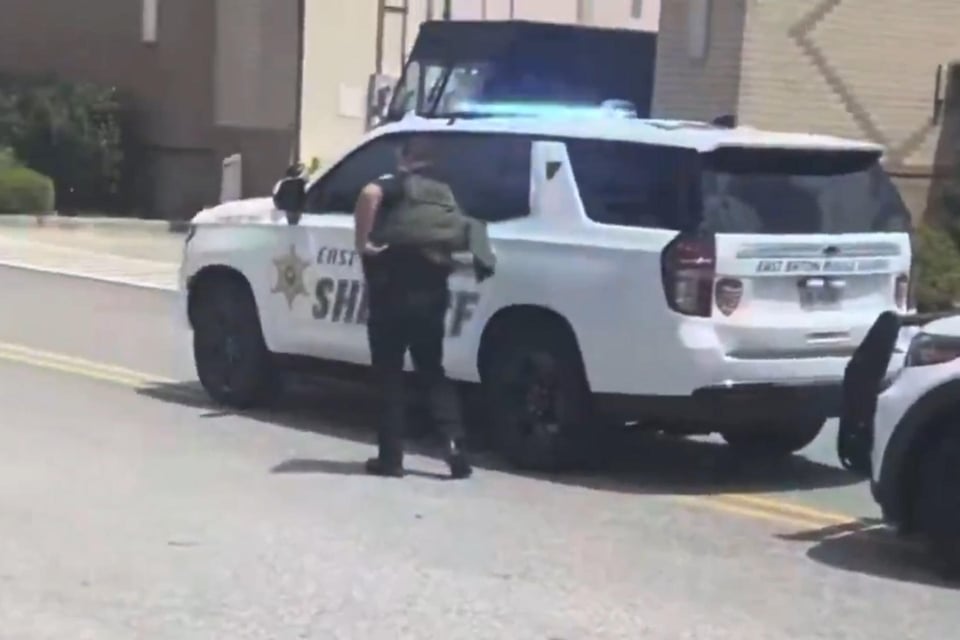 Autoridades confirman un fallecido tras tiroteo en centro comercial de Luisiana