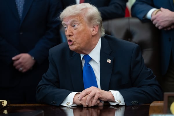 Trump descarta usar chaleco antibalas pese a riesgos de seguridad