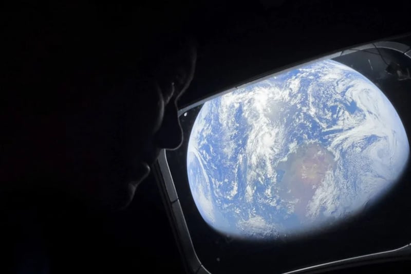 Artemis II alcanza la mayor distancia jamás lograda por humanos