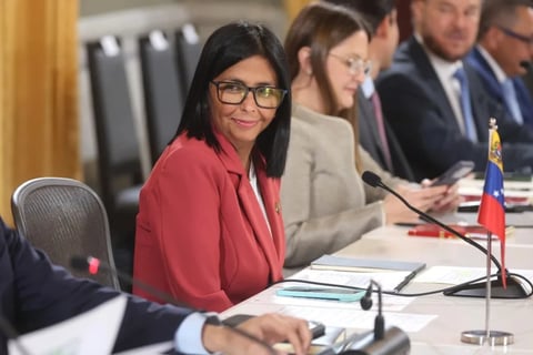 Trump pide inmunidad para Delcy Rodríguez
