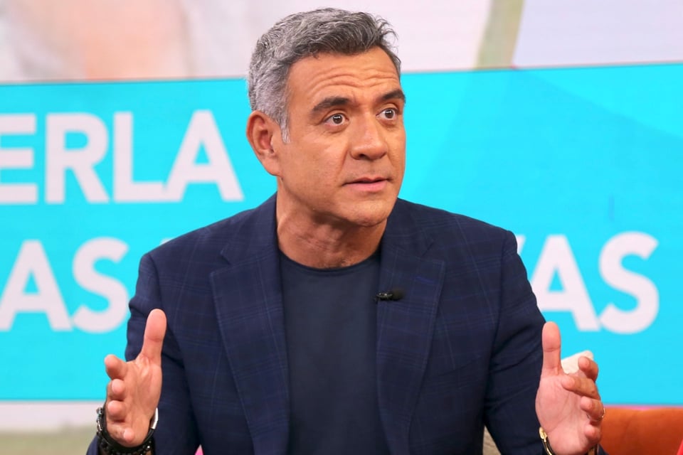 Héctor Sandarti sacude a “La Casa de los Famosos 6”: acusa más agresión y reabre debate sobre el reality