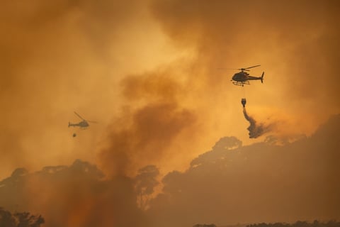 Incendio de Springs se expande sin control en California y obliga a evacuaciones masivas