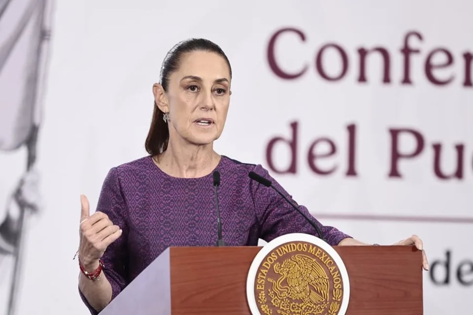 Sheinbaum responde a EE.UU. y exige pruebas por acusaciones contra funcionarios mexicanos.