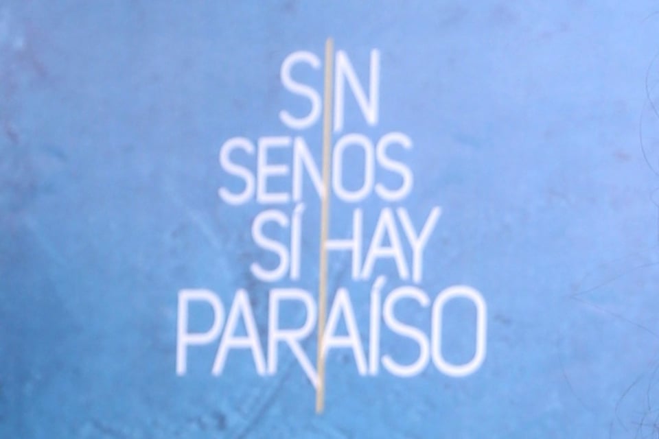Sin senos sí hay paraíso