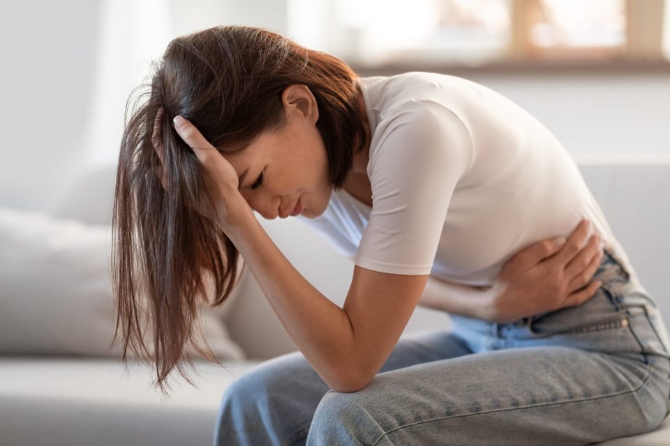 endometriosis, dolor, vientre, menstruacion