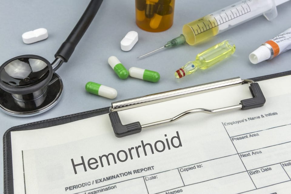 hemorroides , dolor, sangrado, ano, tratamiento, doctor, sintomas 
