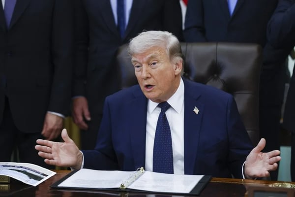 Trump asegura que no tiene prisa para terminar la guerra con Irán y marca su postura