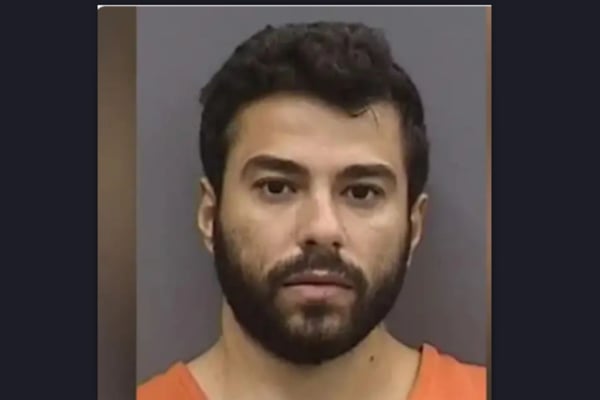 Acusan a joven por doble crimen tras hallar muerto a estudiante de la Universidad del Sur de Florida