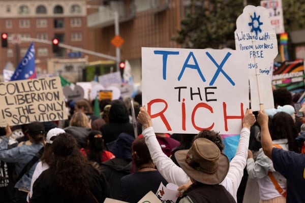 Californianos decidirán si se aplica impuesto a millonarios ¿Estás de acuerdo?