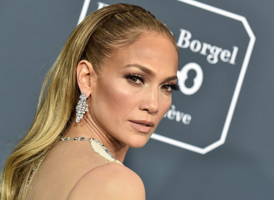 jlo, jennifer, lopez, cremas, brillo, glow, piel, secreto