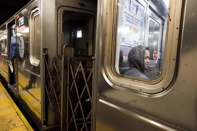 Trump responsabiliza a la gobernadora de Nueva York Kathy Hochul por caos ferroviario en Nueva York