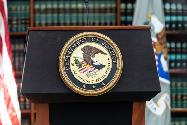 Crisis in the U.S. Department of Justice: Thousands of Lawyers Resign Under Trump