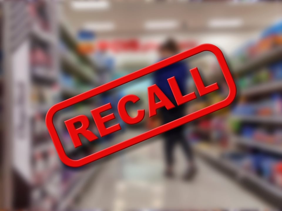 Alerta alimentaria en EE.UU.: retiran crema de queso por posible presencia de almendras no declaradas