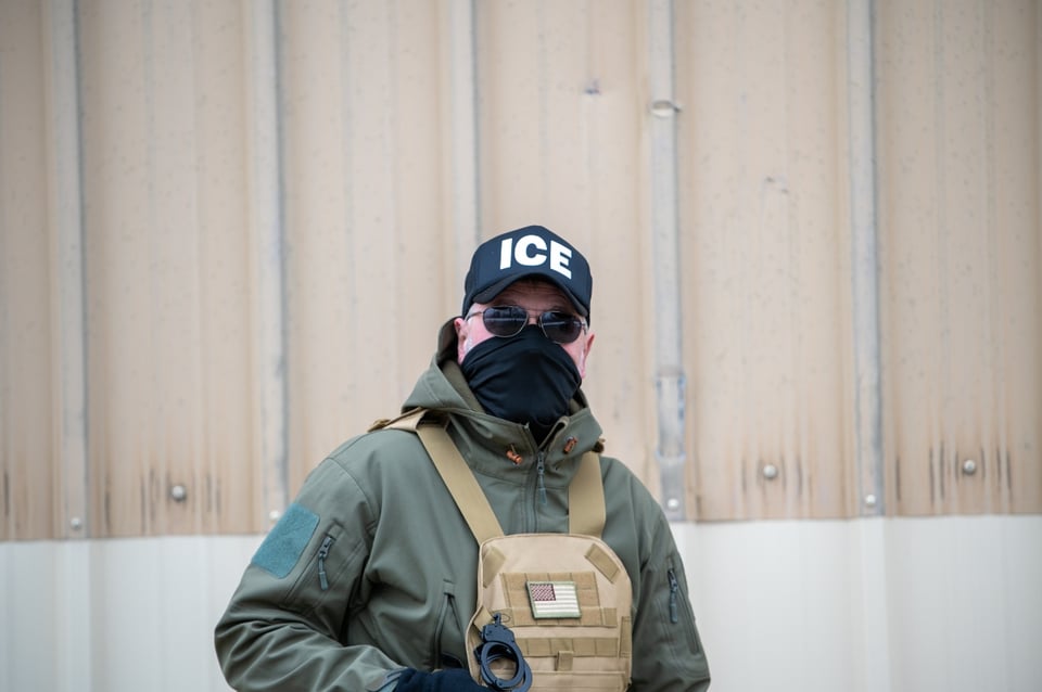 ICE Detains Hispanic Driver Who Challenges Legality Using Her Red Card