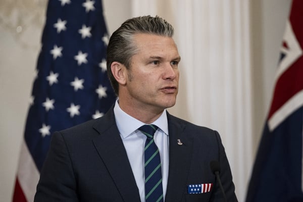 Hegseth advierte que bloqueo a Irán seguirá indefinidamente
