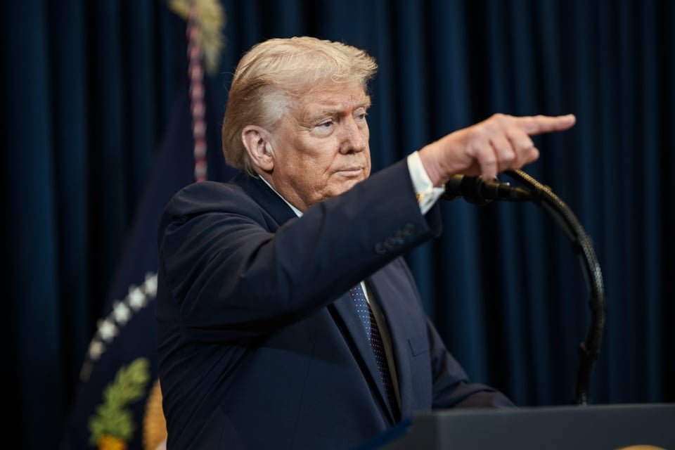 Trump, Capitolio, milicia MundoNOW