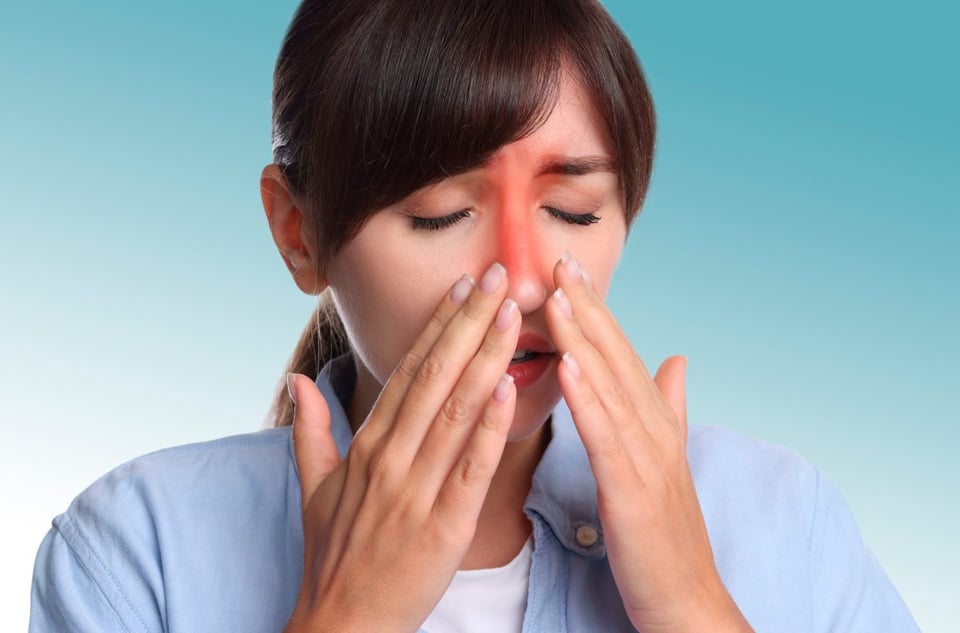 ¿Moco y malestar que no se van? Podría ser sinusitis, aprende a identificarla a tiempo