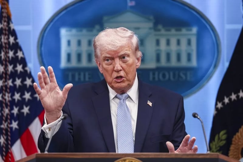 Trump Announces Strait of Hormuz Blockade and Accuses Iran of Pursuing Nuclear Program