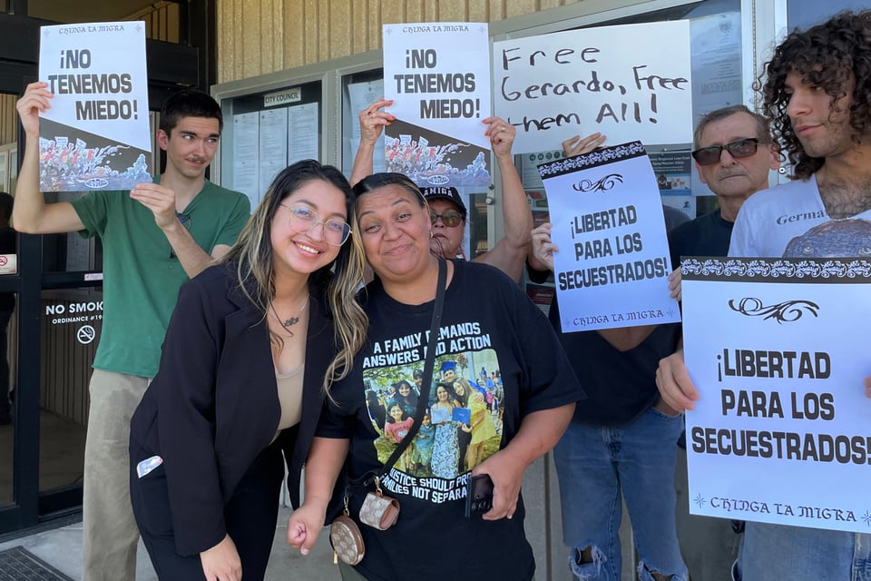 Migrante detenido por ICE desata controversia en Texas