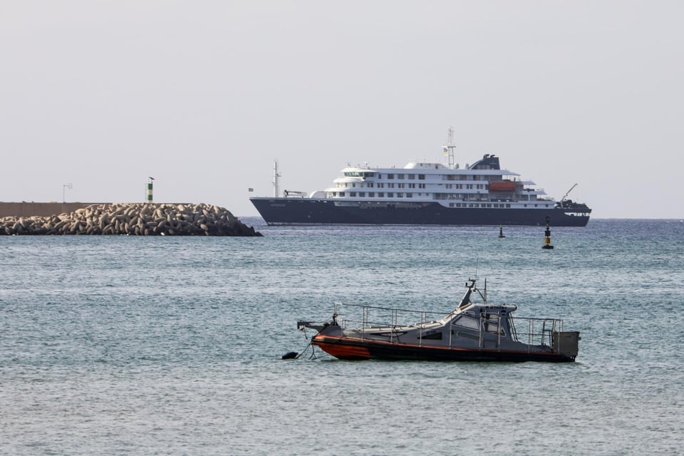 OMS intenta tranquilizar a Tenerife por llegada de crucero con hantavirus