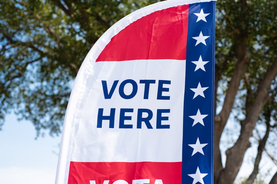 Elecciones en Georgia: Suspenden votaciones en Sandy Springs y confinan escuela por sujeto armado