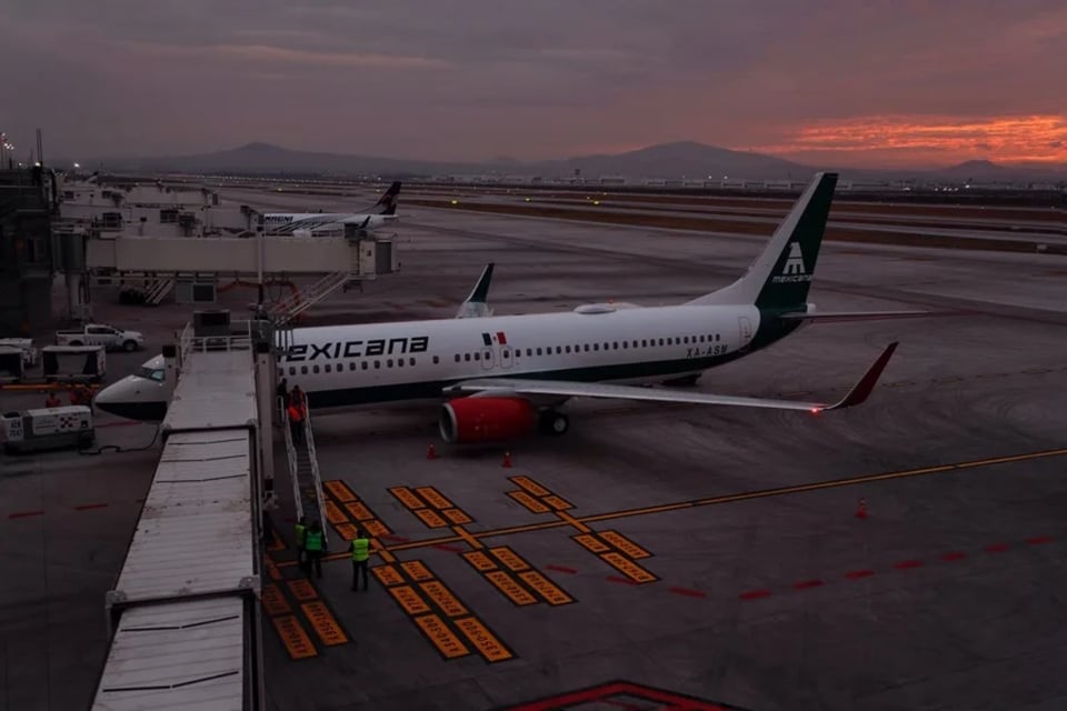 EE.UU. y México pactan medidas para fortalecer el transporte aéreo bilateral