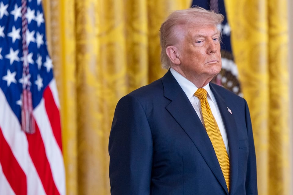 Tribunal bloquea arancel global impulsado por Trump