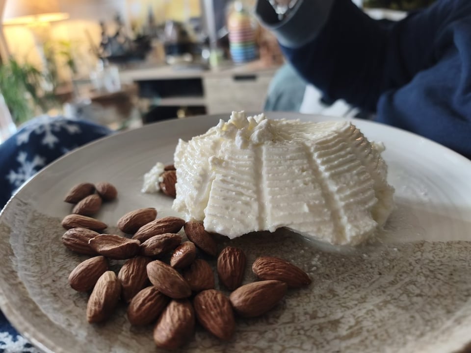 leche de cabra alimentos derivados salud beneficios 