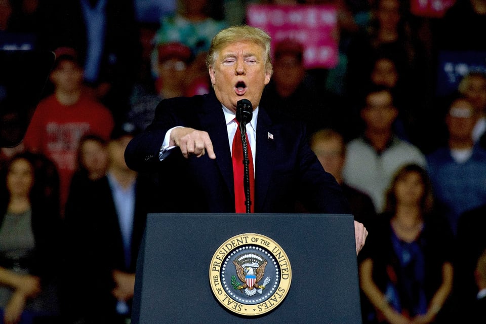 Trump advierte que Estados Unidos actuará si México no frena el narcotráfico
