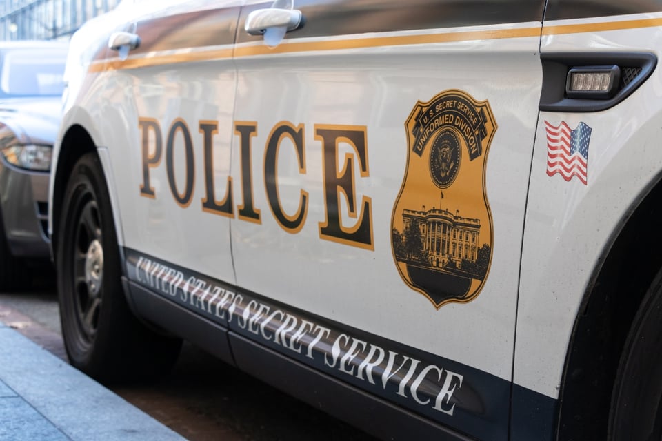 Agente del Servicio Secreto arrestado en Miami por masturbarse en el pasillo de un hotel