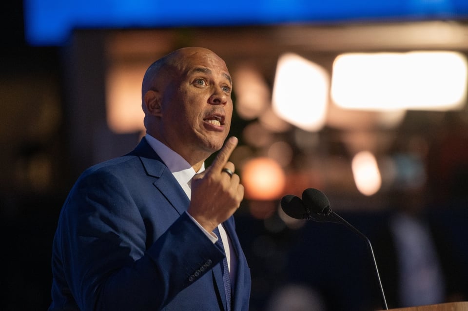 Senador por Nueva Jersey advierte colapso demócrata rumbo a elecciones