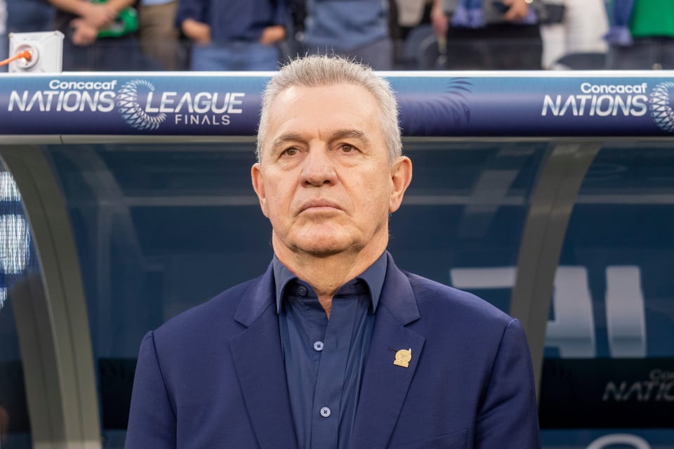Aguirre lanza ultimátum: “El que no venga, se queda fuera del Mundial”