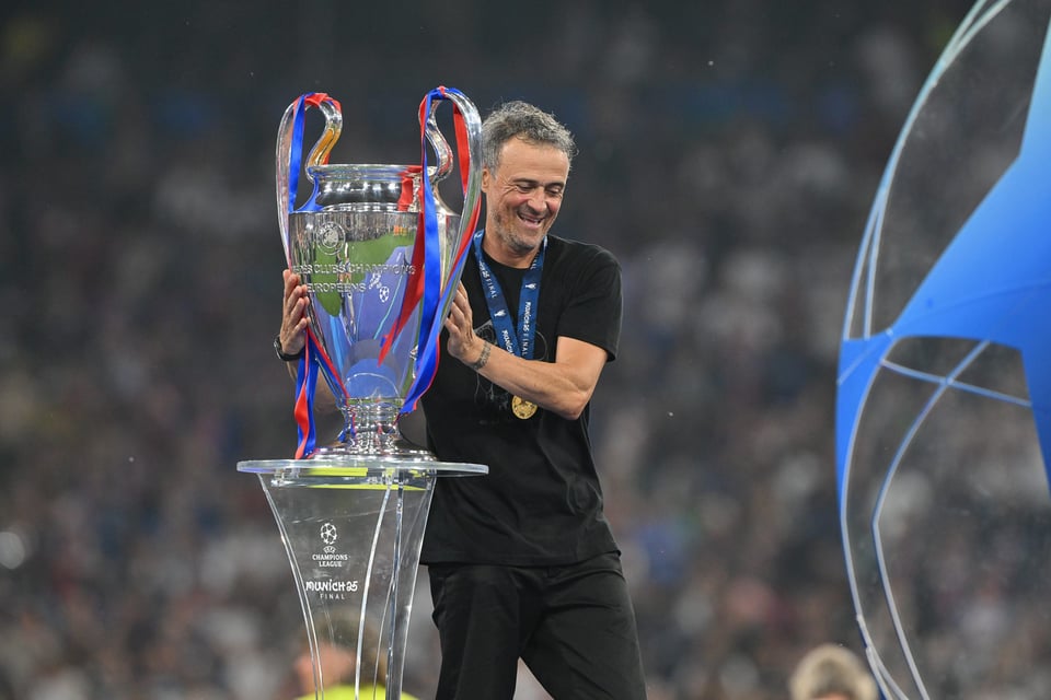 PSG avanza en renovación de Luis Enrique