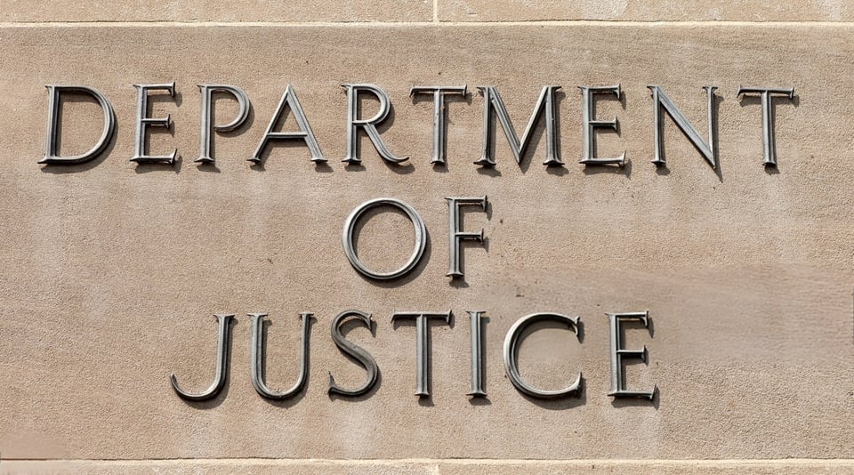Departamento de Justicia demanda a cuatro estados por bloquear operativos de ICE