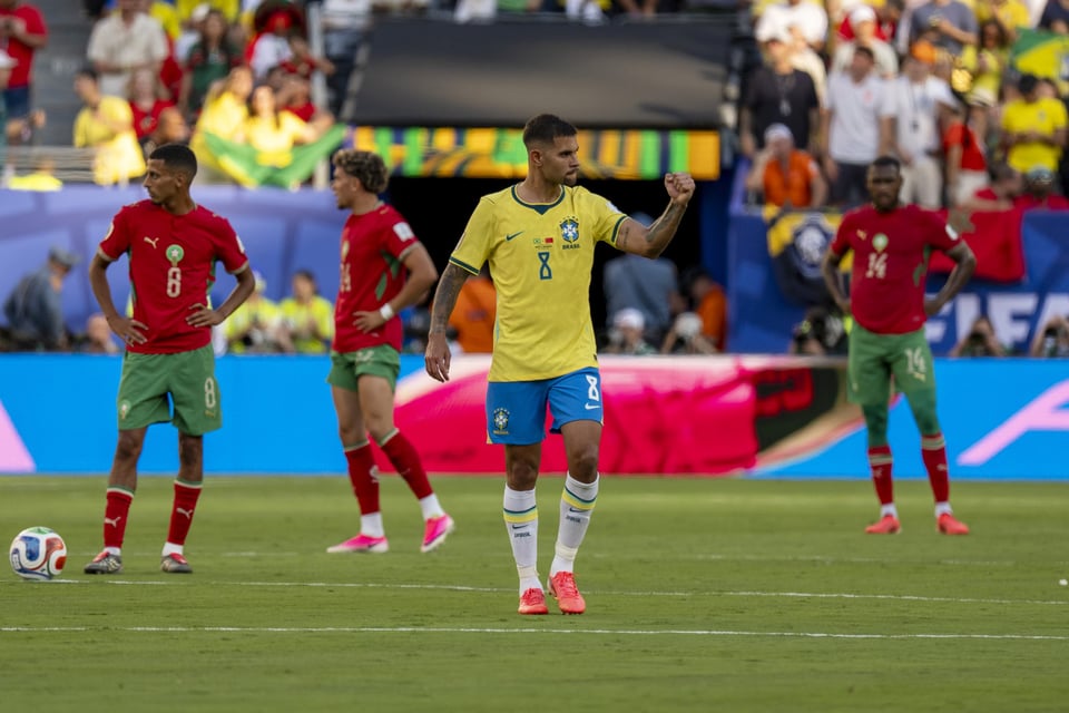 Brasil deja escapar la victoria ante Marruecos y firma un empate