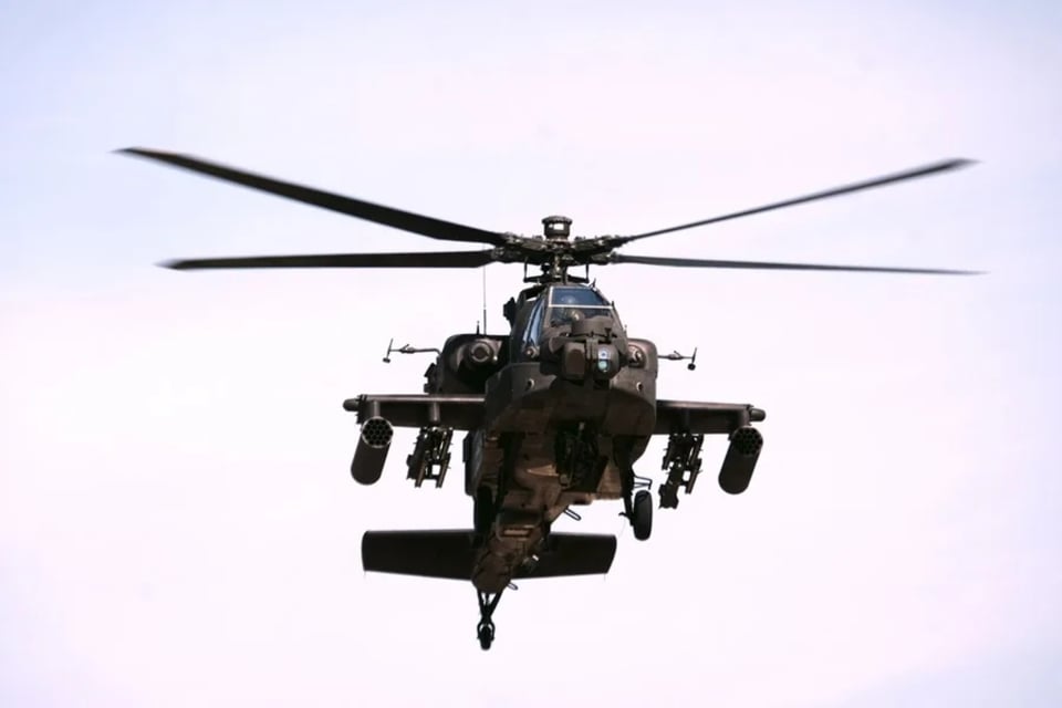 Estados Unidos responde con ataques contra Irán tras el derribo de un helicóptero militar