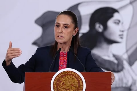 La presidenta de México responde al embajador estadounidense y defiende la soberanía nacional