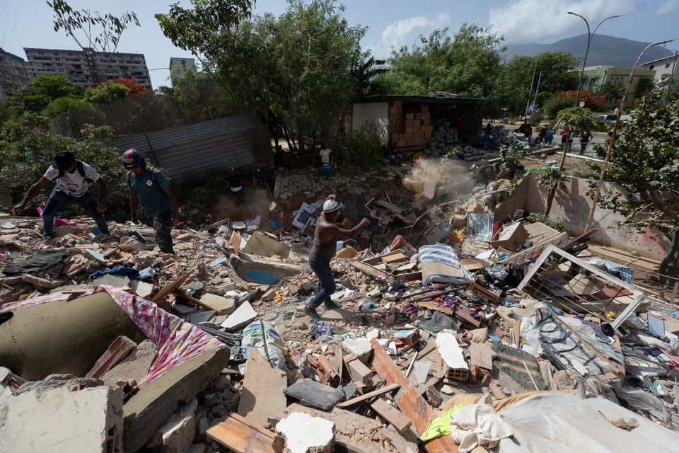 Miami responde a la emergencia: envían primeros insumos médicos a Venezuela tras los terremotos