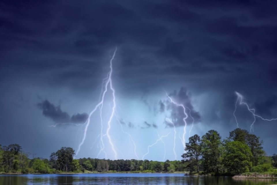 Tormentas severas y riesgo de inundaciones amenazan a millones en EE.UU. este fin de semana