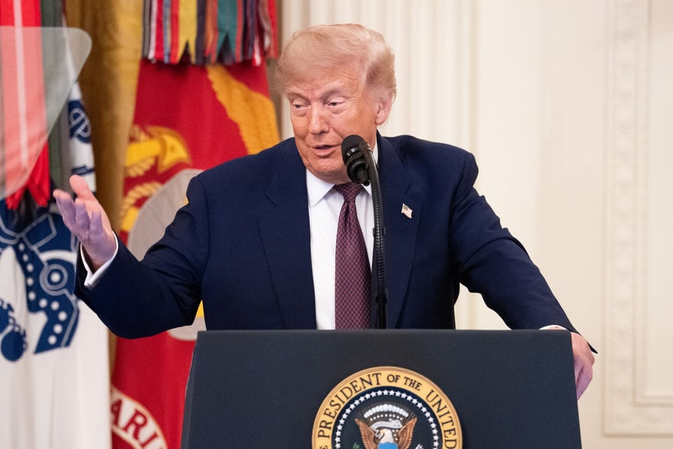 Trump apoya reelección de senador republicano en Carolina del Sur