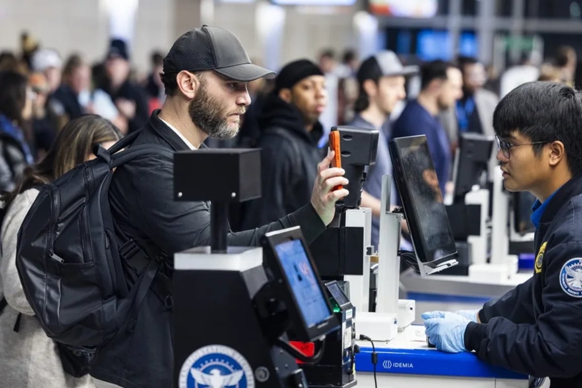 Juez federal bloquea la tarifa de 100.000 dólares impuesta por Trump a las nuevas visas H-1B