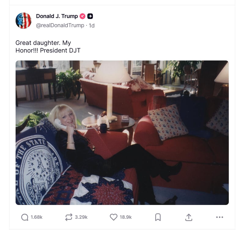 trump, mujer, sofa, misterio, fotografia, hija 