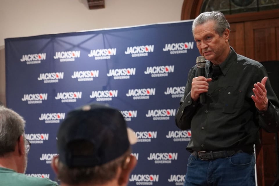Rick Jackson avanza a las elecciones de Gobernador en Georgia ¿Qué propone para mejorar el bolsillo?