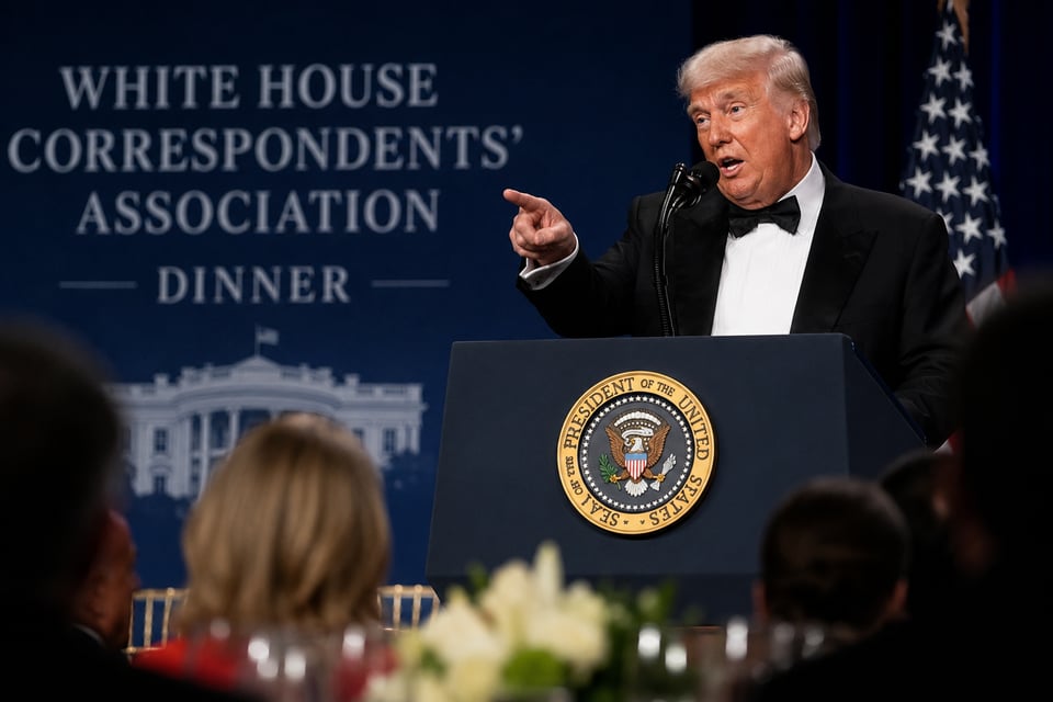 Trump convirtió la cena de periodistas en un acto de campaña rumbo a noviembre