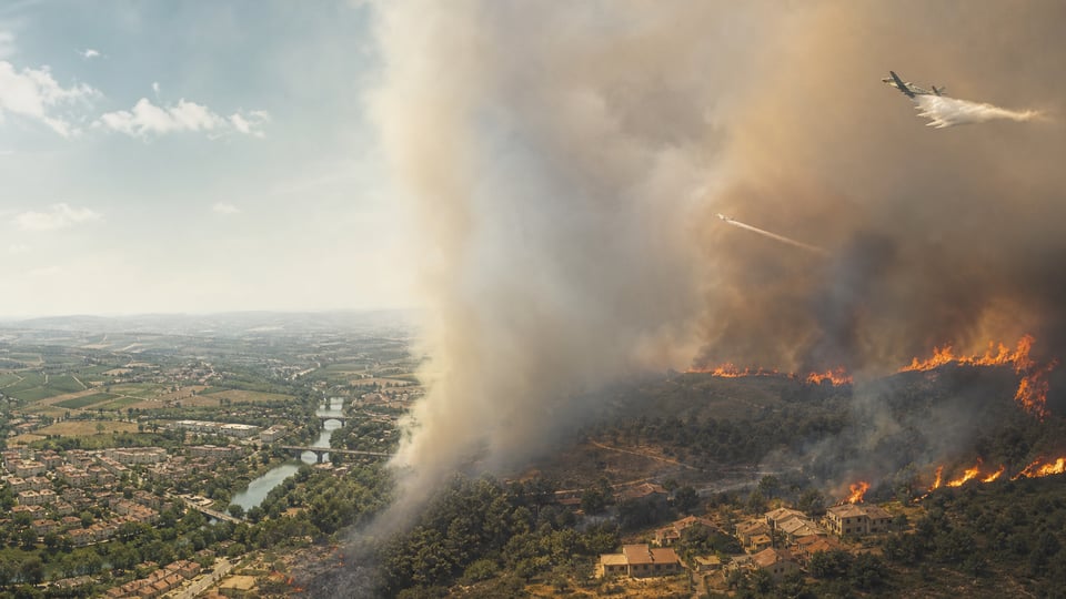 Incendios en Europa obligan evacuaciones masivas