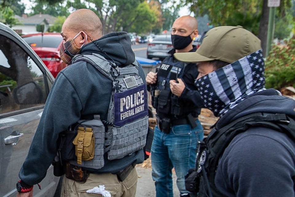 Operativo de ICE termina con muerte de un migrante mexicano en Houston; FBI investiga el caso