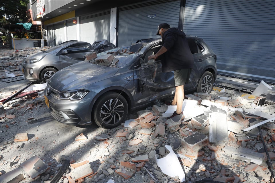 Terremoto de 7.4 sacude Colombia: reportan daños y heridos
