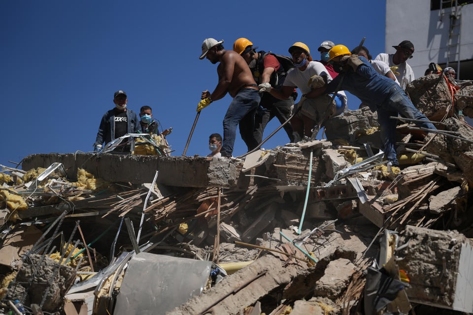 Death Toll Rises to 132 After Devastating Colombia Earthquake